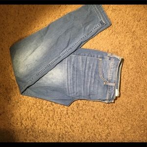 Medium wash Hollister jeans
